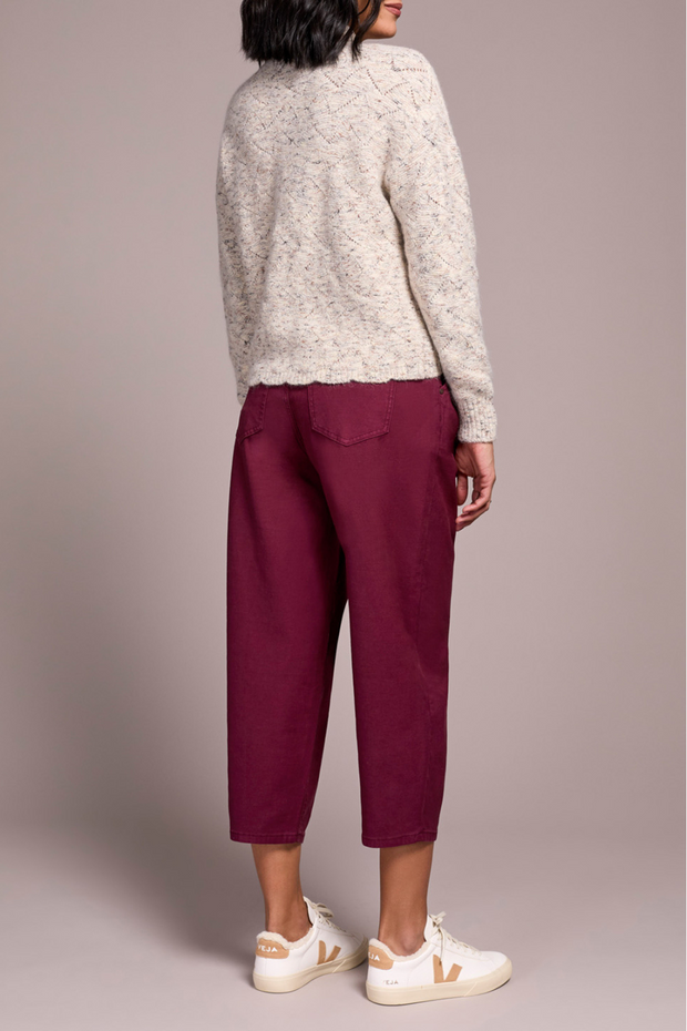 SCALLOPED SWEATER