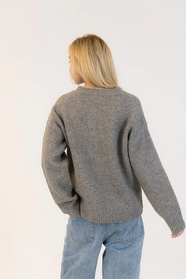 LOU CREWNECK DRK GREY