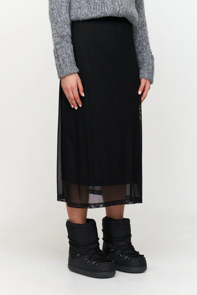 Mesh skirt