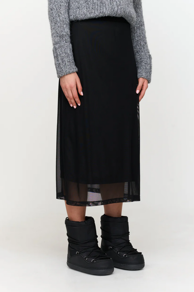 Mesh skirt