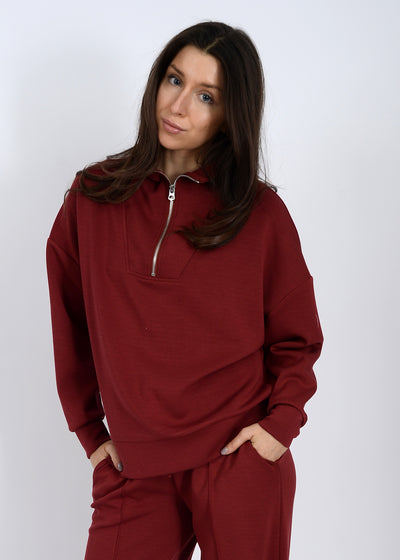 HALF ZIP PULLOVER